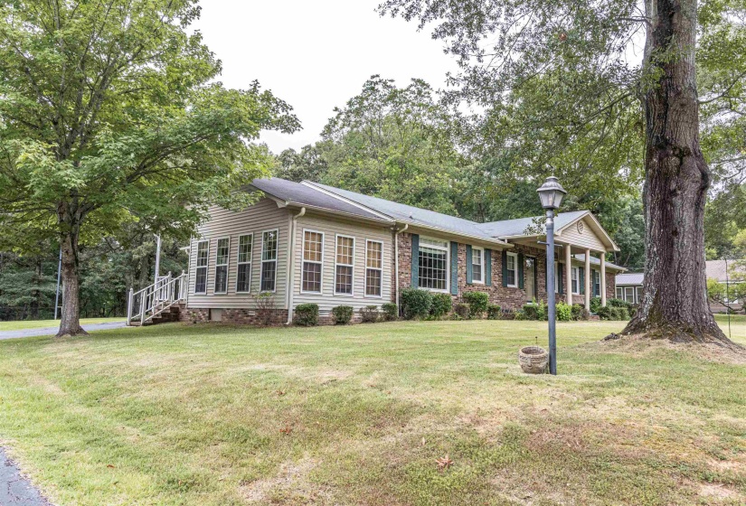 239 OLD NO 5 RD, Selmer, Tennessee 38375, 3 Bedroom Bedrooms, 8 Room Rooms,2 BathroomBathrooms,Residential,For Sale,OLD NO 5,0,10213856