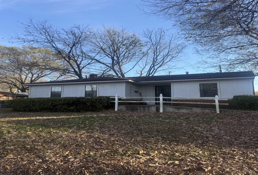 2815 ALVIN AVE, Memphis, Tennessee 38114, 3 Bedroom Bedrooms, 6 Room Rooms,1 BathroomBathrooms,Residential,For Sale,ALVIN,0,10213873
