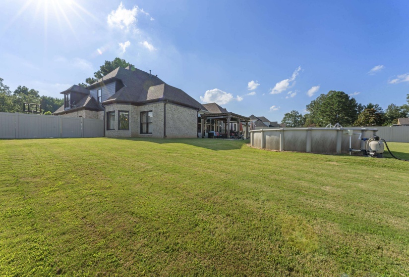 4852 SHIRA DR, Bartlett, Tennessee 38002, 6 Bedroom Bedrooms, 10 Room Rooms,4.1 BathroomBathrooms,Residential,For Sale,SHIRA,0,10213950