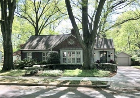 47 ASHLAWN DR, Memphis, Tennessee 38112, 2 Bedrooms Bedrooms, 6 Rooms Rooms,1.1 BathroomsBathrooms,Residential,For Sale,ASHLAWN,10213952 47 ASHLAWN DR, Memphis, Tennessee 38112, 2 Bedrooms Bedrooms, 6 Rooms Rooms,1.1 BathroomsBathrooms,Residential,For Sale,ASHLAWN,10213952