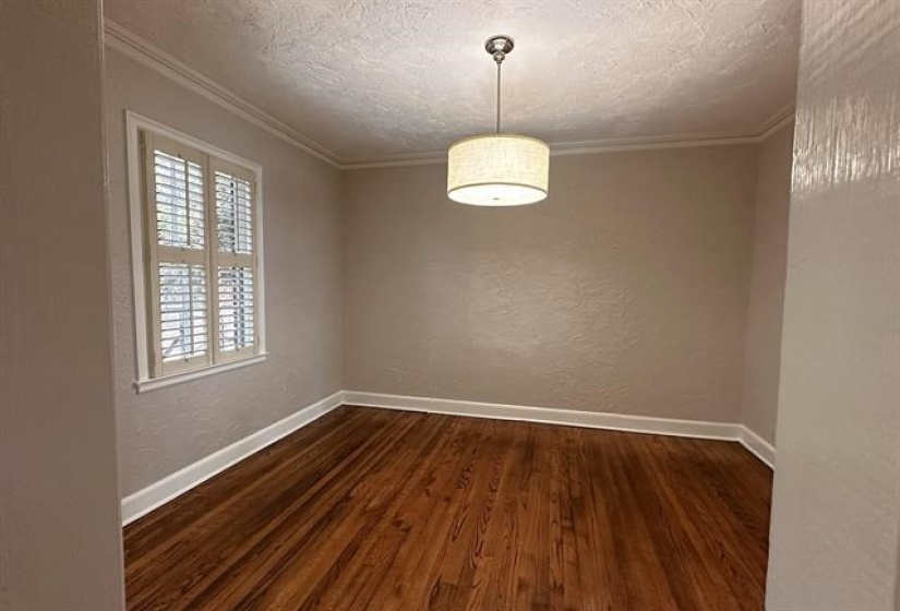 47 ASHLAWN DR, Memphis, Tennessee 38112, 2 Bedrooms Bedrooms, 6 Rooms Rooms,1.1 BathroomsBathrooms,Residential,For Sale,ASHLAWN,10213952