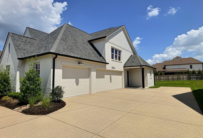 1536 PASO FINO TRL, Collierville, Tennessee 38017, 5 Bedroom Bedrooms, 10 Room Rooms,5.1 BathroomBathrooms,Residential,For Sale,PASO FINO,0,10214000