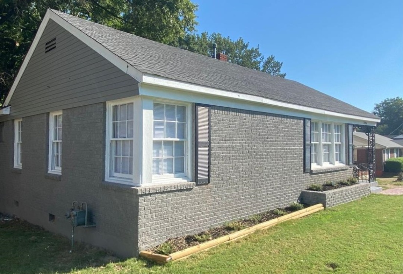 2006 QUINN AVE, Memphis, Tennessee 38114, 2 Bedroom Bedrooms, 5 Room Rooms,2 BathroomBathrooms,Residential,For Sale,QUINN,0,10214011