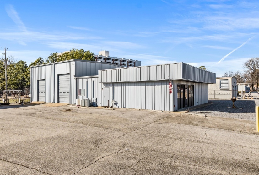 1705 CHEROKEE BLVD, Memphis, Tennessee 38111, 0 , 0 ,0,Commercial/industrial,For Sale,CHEROKEE,0,10214123