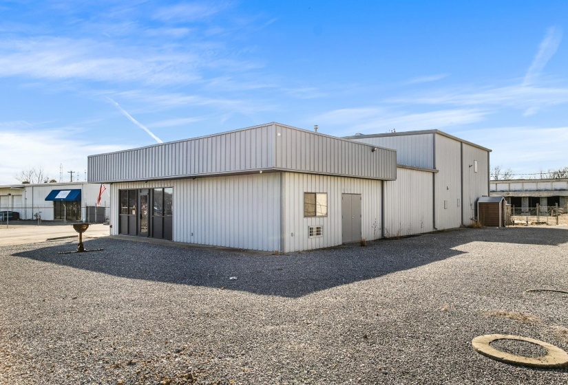 1705 CHEROKEE BLVD, Memphis, Tennessee 38111, 0 , 0 ,0,Commercial/industrial,For Sale,CHEROKEE,0,10214123