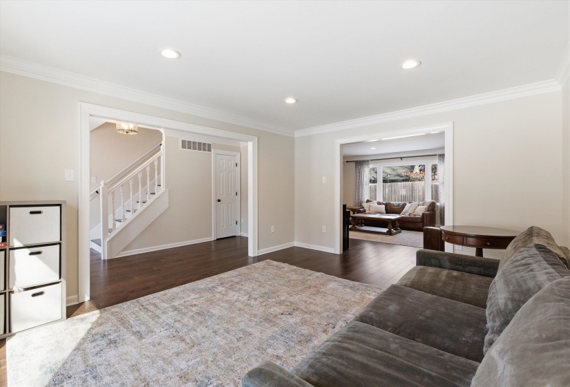 8378 DRURY LN, Germantown, Tennessee 38139, 4 Bedrooms Bedrooms, 10 Rooms Rooms,2.1 BathroomsBathrooms,Residential,For Sale,DRURY,10214027