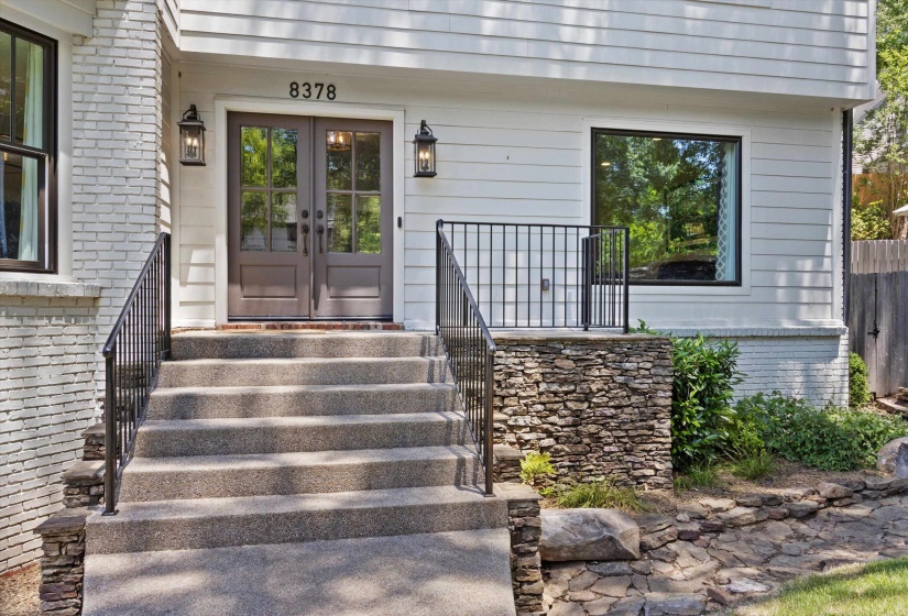 8378 DRURY LN, Germantown, Tennessee 38139, 4 Bedrooms Bedrooms, 10 Rooms Rooms,2.1 BathroomsBathrooms,Residential,For Sale,DRURY,10214027