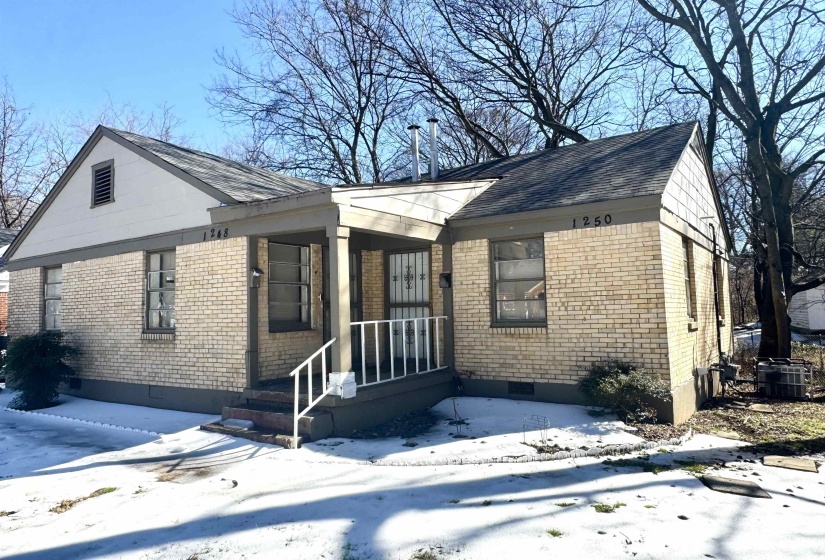 1248 MEDA ST, Memphis, Tennessee 38114, 3 Bedroom Bedrooms, 0 ,1 BathroomBathrooms,Duplexes,For Sale,MEDA,0,10214152