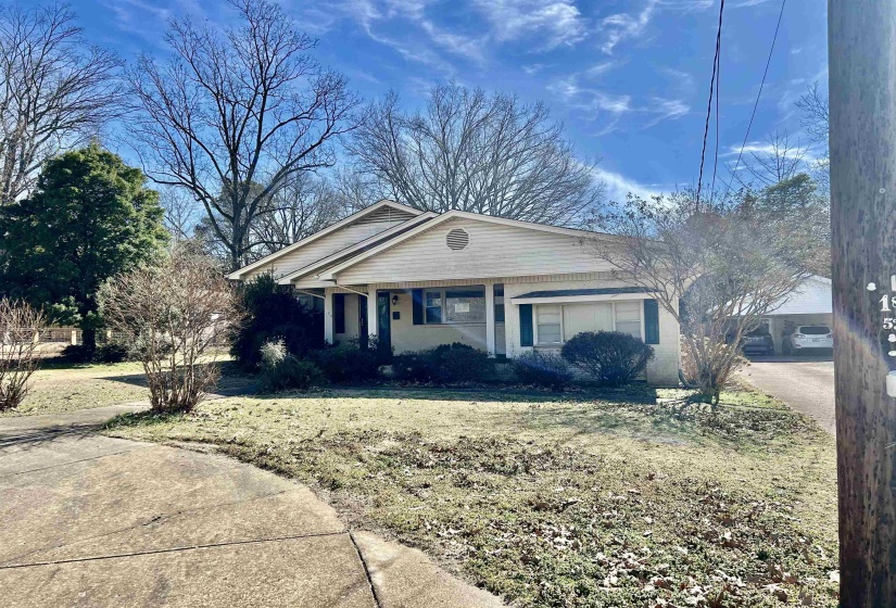 503 TERRACE DR, Covington, Tennessee 38019, 2 Bedroom Bedrooms, 6 Room Rooms,3 BathroomBathrooms,Residential,For Sale,TERRACE,0,10214131
