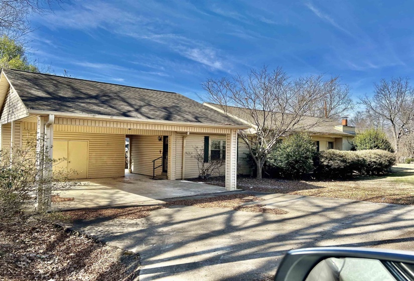 503 TERRACE DR, Covington, Tennessee 38019, 2 Bedroom Bedrooms, 6 Room Rooms,3 BathroomBathrooms,Residential,For Sale,TERRACE,0,10214131
