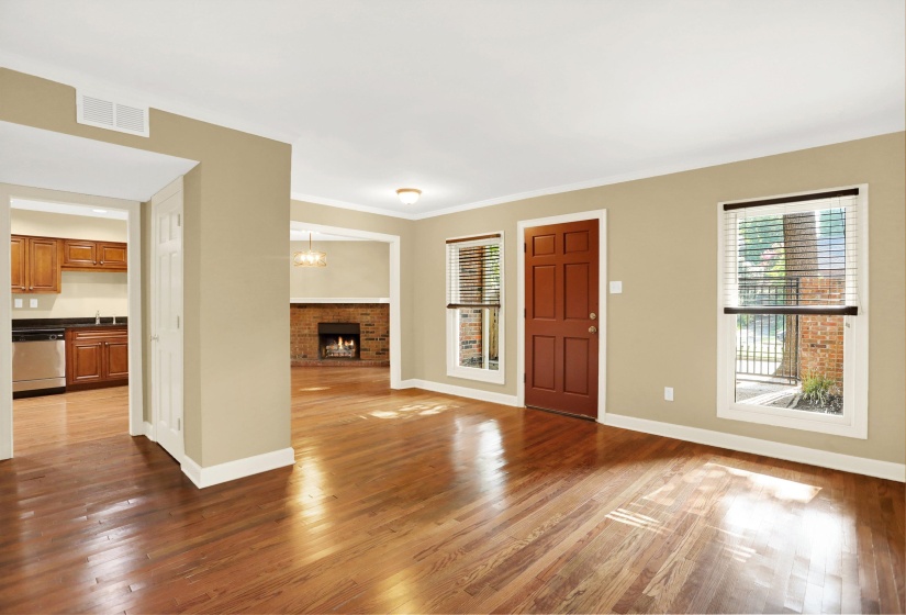 697 BELVEDERE BLVD, Memphis, Tennessee 38104, 2 Bedroom Bedrooms, 5 Room Rooms,1.1 BathroomBathrooms,Residential,For Sale,BELVEDERE,0,10214201