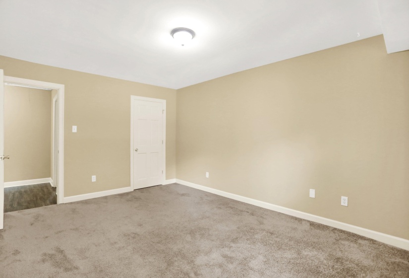 697 BELVEDERE BLVD, Memphis, Tennessee 38104, 2 Bedroom Bedrooms, 5 Room Rooms,1.1 BathroomBathrooms,Residential,For Sale,BELVEDERE,0,10214201