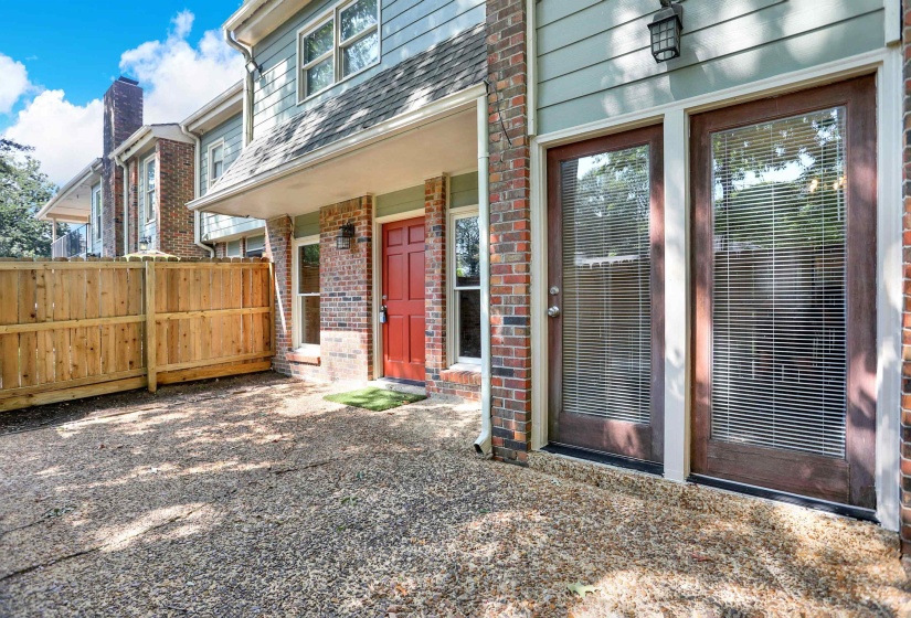 697 BELVEDERE BLVD, Memphis, Tennessee 38104, 2 Bedroom Bedrooms, 5 Room Rooms,1.1 BathroomBathrooms,Residential,For Sale,BELVEDERE,0,10214201