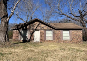 2938 CONTI CV, Memphis, Tennessee 38127, 3 Bedrooms Bedrooms, 6 Rooms Rooms,1 BathroomBathrooms,Residential,For Sale,CONTI,10214276