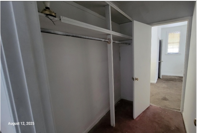 1025 WICHITA AVE, Memphis, Tennessee 38106, 6 Bedrooms Bedrooms, 15 Rooms Rooms,4 BathroomsBathrooms,Residential,For Sale,WICHITA,10203846