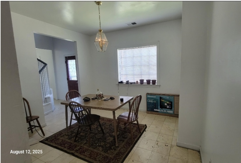 1025 WICHITA AVE, Memphis, Tennessee 38106, 6 Bedrooms Bedrooms, 15 Rooms Rooms,4 BathroomsBathrooms,Residential,For Sale,WICHITA,10203846