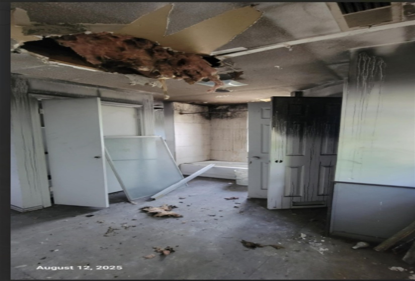 Miscellaneous room featuring concrete flooring