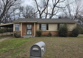 2352 VERDUN CV, Memphis, Tennessee 38114, 3 Bedroom Bedrooms, 5 Room Rooms,1 BathroomBathrooms,Residential,For Sale,VERDUN,0,10214324