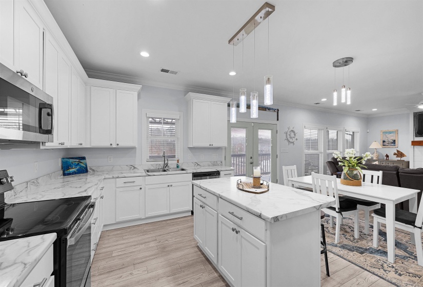 85 BREEZE PT, Savannah, Tennessee 38372, 3 Bedroom Bedrooms, 8 Room Rooms,2 BathroomBathrooms,Residential,For Sale,BREEZE,0,10214393