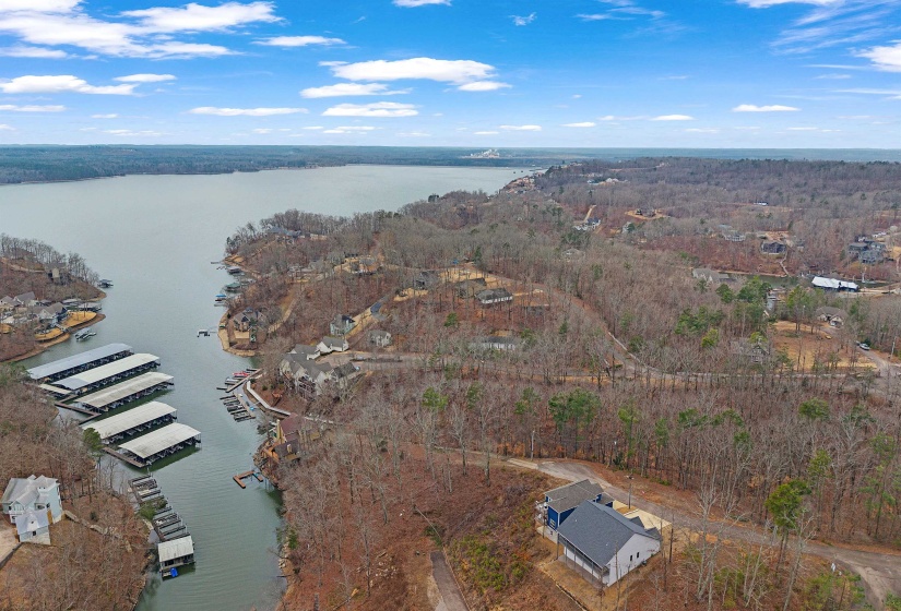 85 BREEZE PT, Savannah, Tennessee 38372, 3 Bedroom Bedrooms, 8 Room Rooms,2 BathroomBathrooms,Residential,For Sale,BREEZE,0,10214393