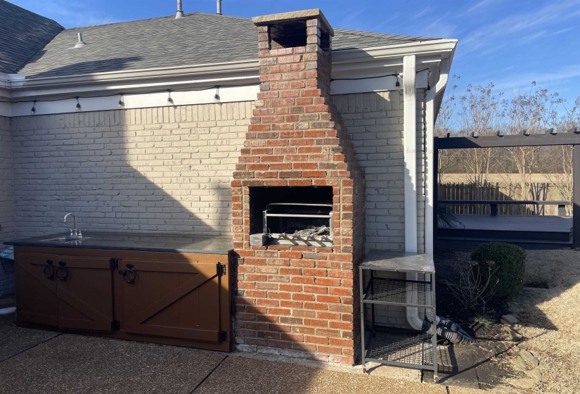 6626 MASSEY LN, Memphis, Tennessee 38120, 5 Bedroom Bedrooms, 10 Room Rooms,3.1 BathroomBathrooms,Residential,For Sale,MASSEY,0,10214418