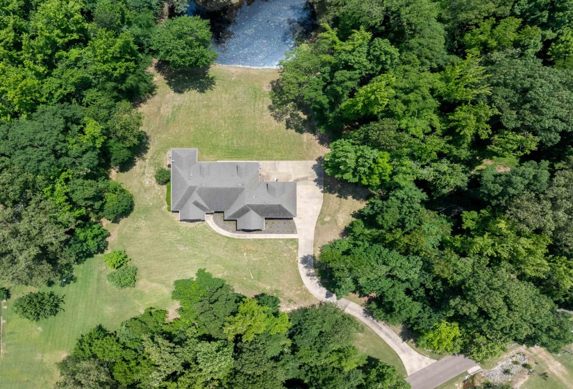 580 HICKORY LAKE RD, Eads, Tennessee 38028, 4 Bedroom Bedrooms, 9 Room Rooms,4.1 BathroomBathrooms,Residential,For Sale,HICKORY LAKE,0,10211132