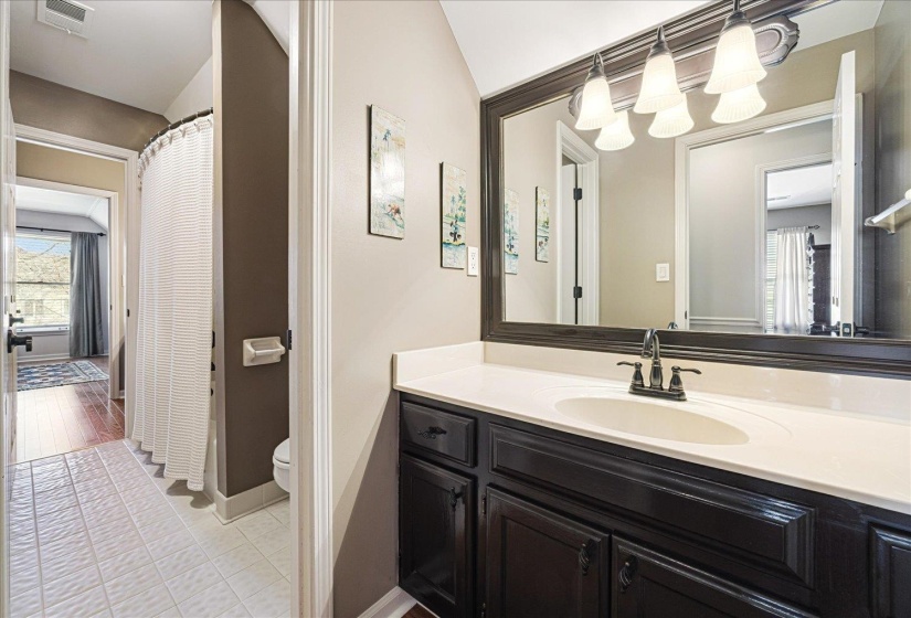 8876 DARBY DAN LN, Germantown, Tennessee 38138, 4 Bedrooms Bedrooms, 8 Rooms Rooms,3.1 BathroomsBathrooms,Residential,For Sale,DARBY DAN,10214668