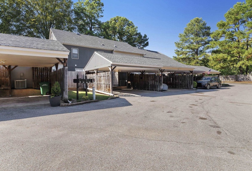 6997 FORDS STATION RD, Germantown, Tennessee 38138, 4 Bedrooms Bedrooms, 7 Rooms Rooms,2.1 BathroomsBathrooms,Residential,For Sale,FORDS STATION,10208129