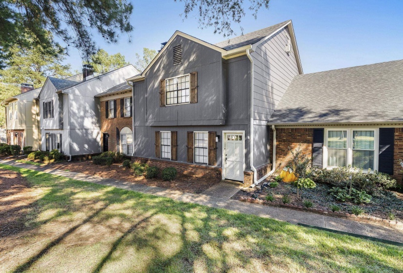 6997 FORDS STATION RD, Germantown, Tennessee 38138, 4 Bedrooms Bedrooms, 7 Rooms Rooms,2.1 BathroomsBathrooms,Residential,For Sale,FORDS STATION,10208129