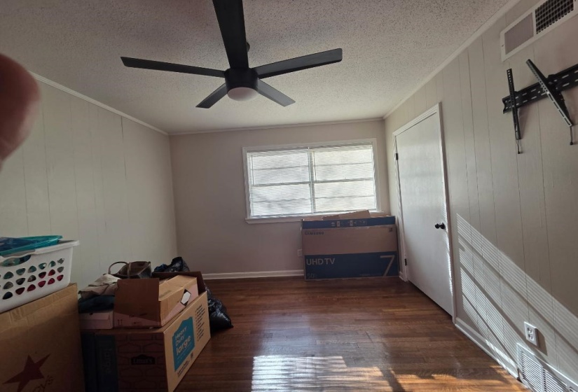 5059 DIANNE DR, Memphis, Tennessee 38116, 4 Bedrooms Bedrooms, 8 Rooms Rooms,2 BathroomsBathrooms,Residential,For Sale,DIANNE,10214772