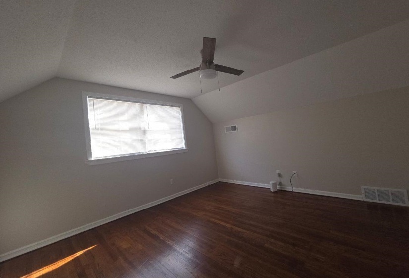 5059 DIANNE DR, Memphis, Tennessee 38116, 4 Bedrooms Bedrooms, 8 Rooms Rooms,2 BathroomsBathrooms,Residential,For Sale,DIANNE,10214772
