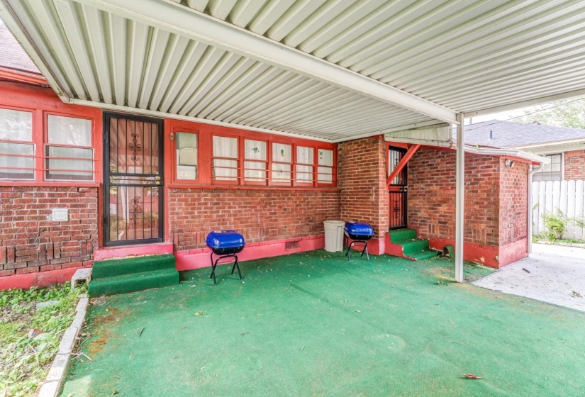 756 GARLAND ST, Memphis, Tennessee 38107, 2 Bedrooms Bedrooms, ,1 BathroomBathrooms,Duplexes,For Sale,GARLAND,10212424