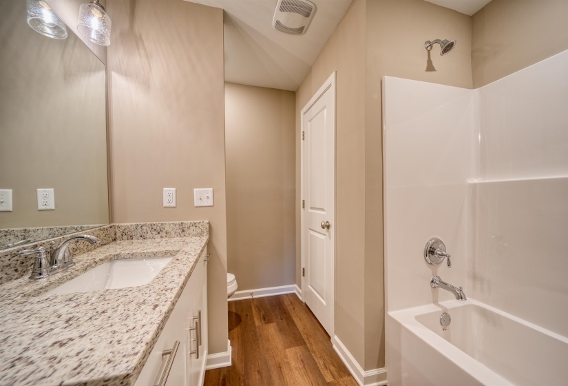 107 STONE BROOK CV, Ripley, Tennessee 38063, 3 Bedroom Bedrooms, 5 Room Rooms,2 BathroomBathrooms,Residential,For Sale,STONE BROOK,0,10207132