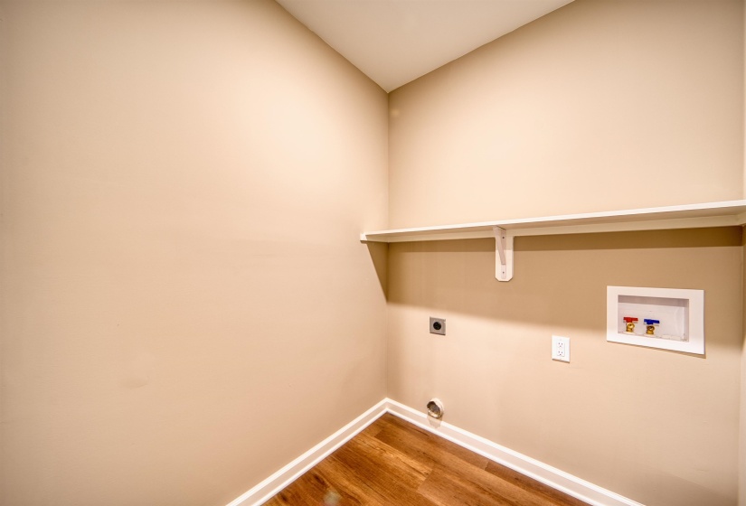 107 STONE BROOK CV, Ripley, Tennessee 38063, 3 Bedroom Bedrooms, 5 Room Rooms,2 BathroomBathrooms,Residential,For Sale,STONE BROOK,0,10207132