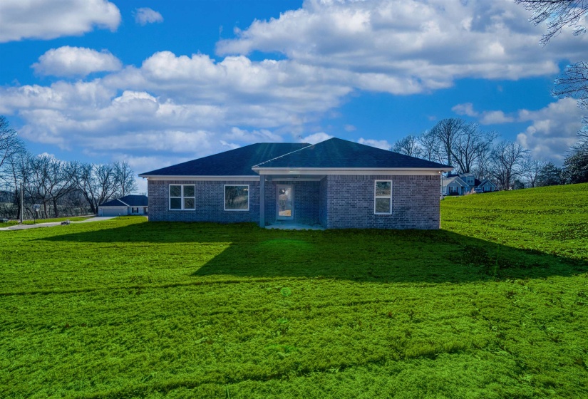 102 STONE BROOK CV, Ripley, Tennessee 38063, 3 Bedroom Bedrooms, 5 Room Rooms,2 BathroomBathrooms,Residential,For Sale,STONE BROOK,0,10207134