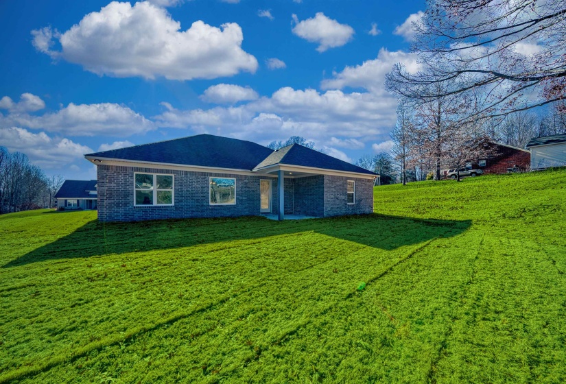 102 STONE BROOK CV, Ripley, Tennessee 38063, 3 Bedroom Bedrooms, 5 Room Rooms,2 BathroomBathrooms,Residential,For Sale,STONE BROOK,0,10207134