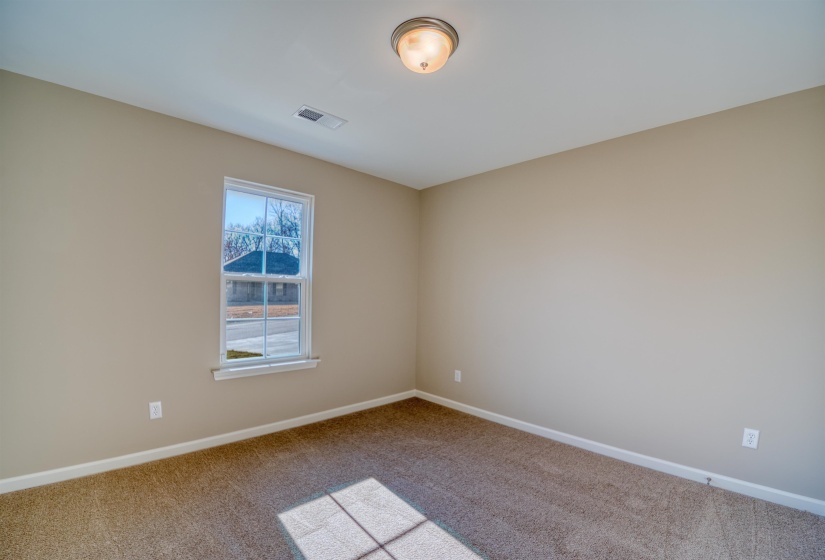 102 STONE BROOK CV, Ripley, Tennessee 38063, 3 Bedroom Bedrooms, 5 Room Rooms,2 BathroomBathrooms,Residential,For Sale,STONE BROOK,0,10207134