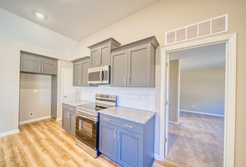 102 STONE BROOK CV, Ripley, Tennessee 38063, 3 Bedroom Bedrooms, 5 Room Rooms,2 BathroomBathrooms,Residential,For Sale,STONE BROOK,0,10207134