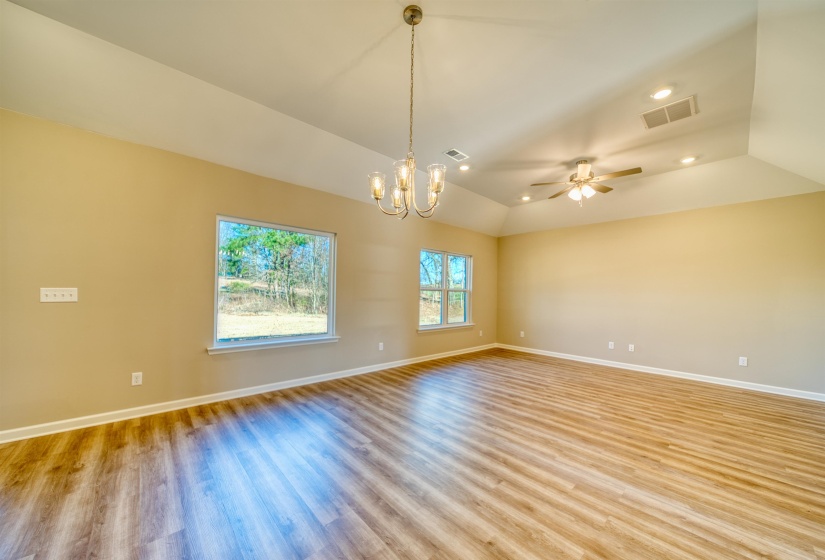 102 STONE BROOK CV, Ripley, Tennessee 38063, 3 Bedroom Bedrooms, 5 Room Rooms,2 BathroomBathrooms,Residential,For Sale,STONE BROOK,0,10207134