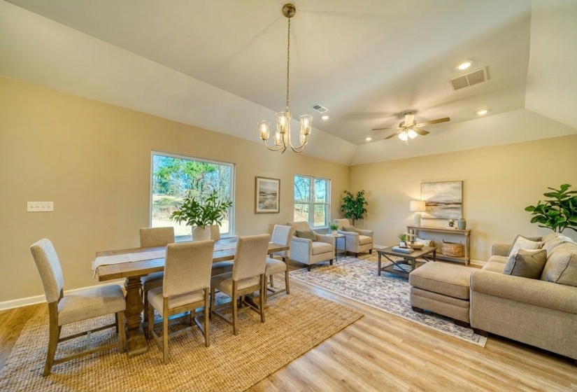 102 STONE BROOK CV, Ripley, Tennessee 38063, 3 Bedroom Bedrooms, 5 Room Rooms,2 BathroomBathrooms,Residential,For Sale,STONE BROOK,0,10207134