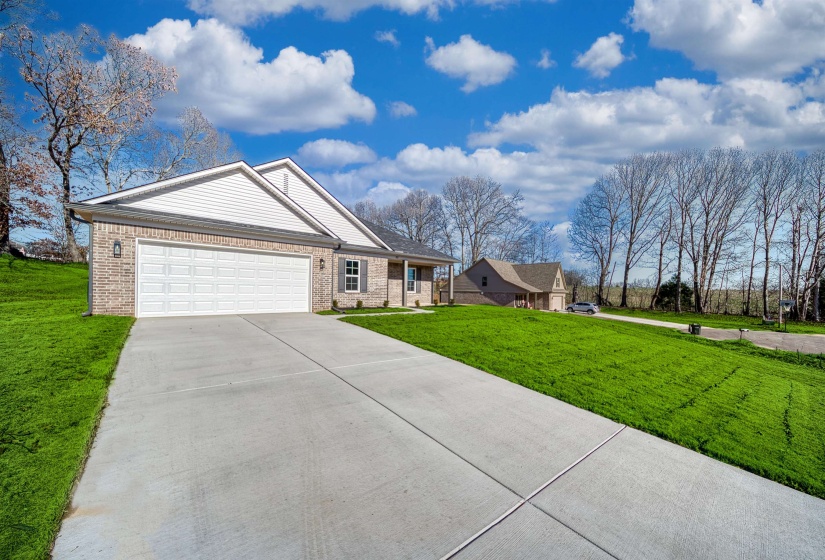 102 STONE BROOK CV, Ripley, Tennessee 38063, 3 Bedroom Bedrooms, 5 Room Rooms,2 BathroomBathrooms,Residential,For Sale,STONE BROOK,0,10207134