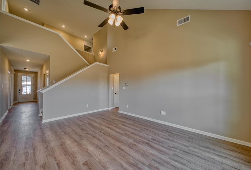 170 COMO LN, Atoka, Tennessee 38004, 4 Bedroom Bedrooms, 7 Room Rooms,3.1 BathroomBathrooms,Residential,For Sale,COMO,0,10207158