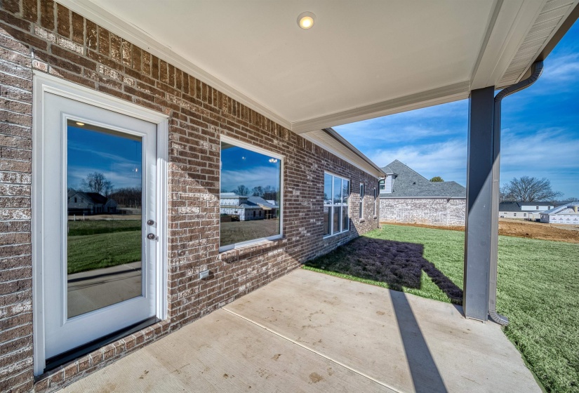 170 COMO LN, Atoka, Tennessee 38004, 4 Bedroom Bedrooms, 7 Room Rooms,3.1 BathroomBathrooms,Residential,For Sale,COMO,0,10207158