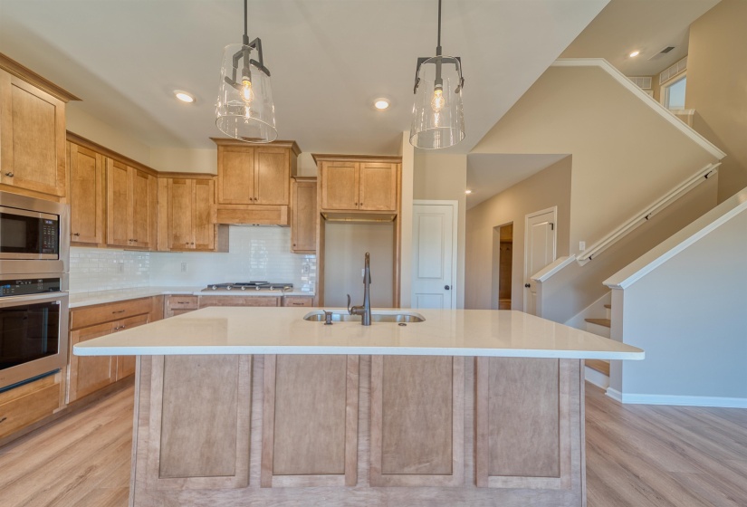 170 COMO LN, Atoka, Tennessee 38004, 4 Bedroom Bedrooms, 7 Room Rooms,3.1 BathroomBathrooms,Residential,For Sale,COMO,0,10207158