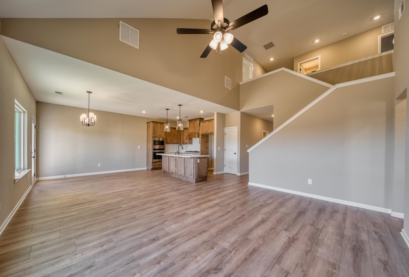 170 COMO LN, Atoka, Tennessee 38004, 4 Bedroom Bedrooms, 7 Room Rooms,3.1 BathroomBathrooms,Residential,For Sale,COMO,0,10207158