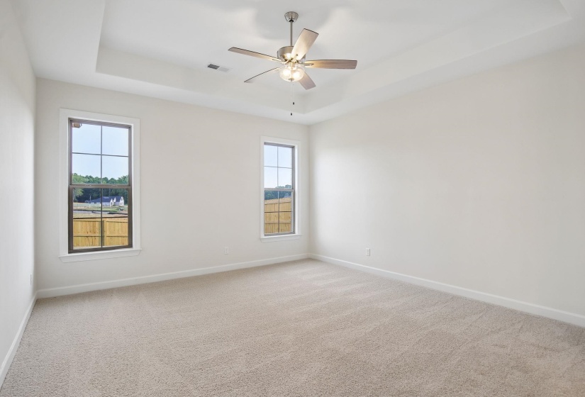 305 VALLEYVIEW LN, Oakland, Tennessee 38060, 5 Bedroom Bedrooms, 10 Room Rooms,3 BathroomBathrooms,Residential,For Sale,VALLEYVIEW,0,10206437