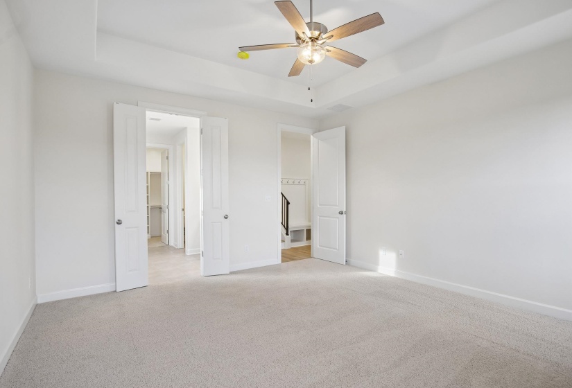 305 VALLEYVIEW LN, Oakland, Tennessee 38060, 5 Bedroom Bedrooms, 10 Room Rooms,3 BathroomBathrooms,Residential,For Sale,VALLEYVIEW,0,10206437