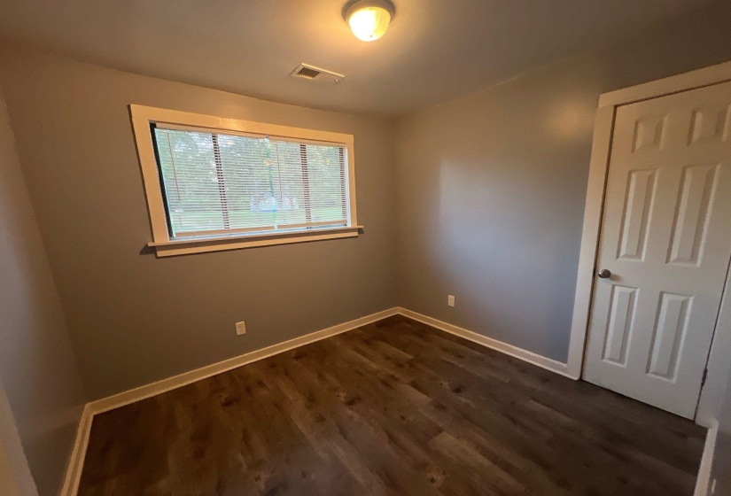 3075 DEBBY ST, Memphis, Tennessee 38127, 3 Bedrooms Bedrooms, 6 Rooms Rooms,1 BathroomBathrooms,Residential,For Sale,DEBBY,10196552