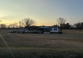 451 YARBROUGH RD, Covington, Tennessee 38019, 3 Bedrooms Bedrooms, 7 Rooms Rooms,2 BathroomsBathrooms,Residential,For Sale,YARBROUGH,10211669 451 YARBROUGH RD, Covington, Tennessee 38019, 3 Bedrooms Bedrooms, 7 Rooms Rooms,2 BathroomsBathrooms,Residential,For Sale,YARBROUGH,10211669