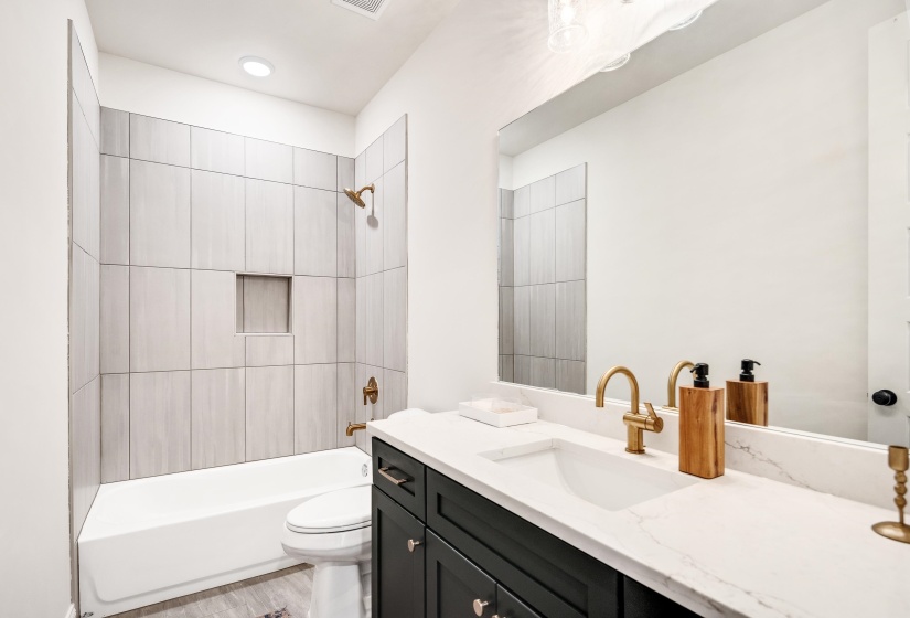 12104 STROMNESS CV, Arlington, Tennessee 38002, 5 Bedrooms Bedrooms, 9 Rooms Rooms,3 BathroomsBathrooms,Residential,For Sale,STROMNESS,10180537